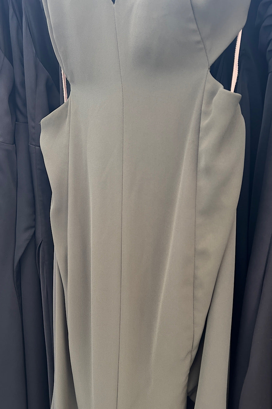 Fame & Partners - Nikita Maxi in Moss Green