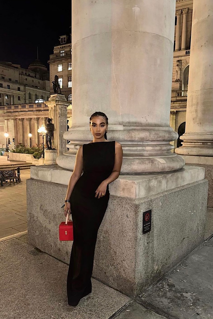 Effie Kats - Verona Gown in Black