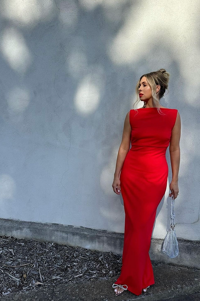 Effie Kats - Verona Gown in Red